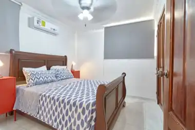 Habitaciones y baños — Casa Lucerna