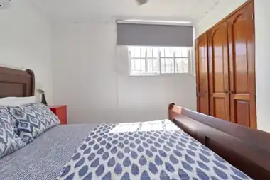 Habitaciones y baños — Casa Lucerna